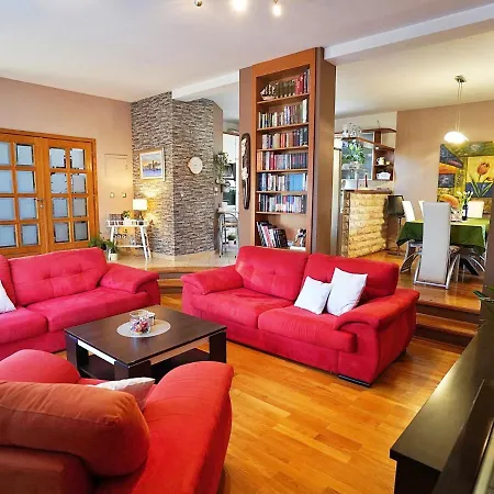 Tago By Interhome