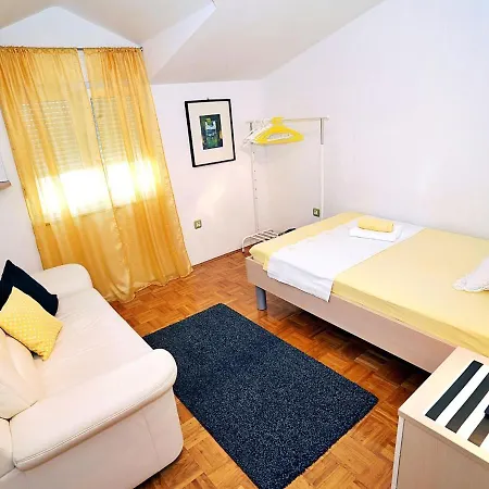 Tago By Interhome *